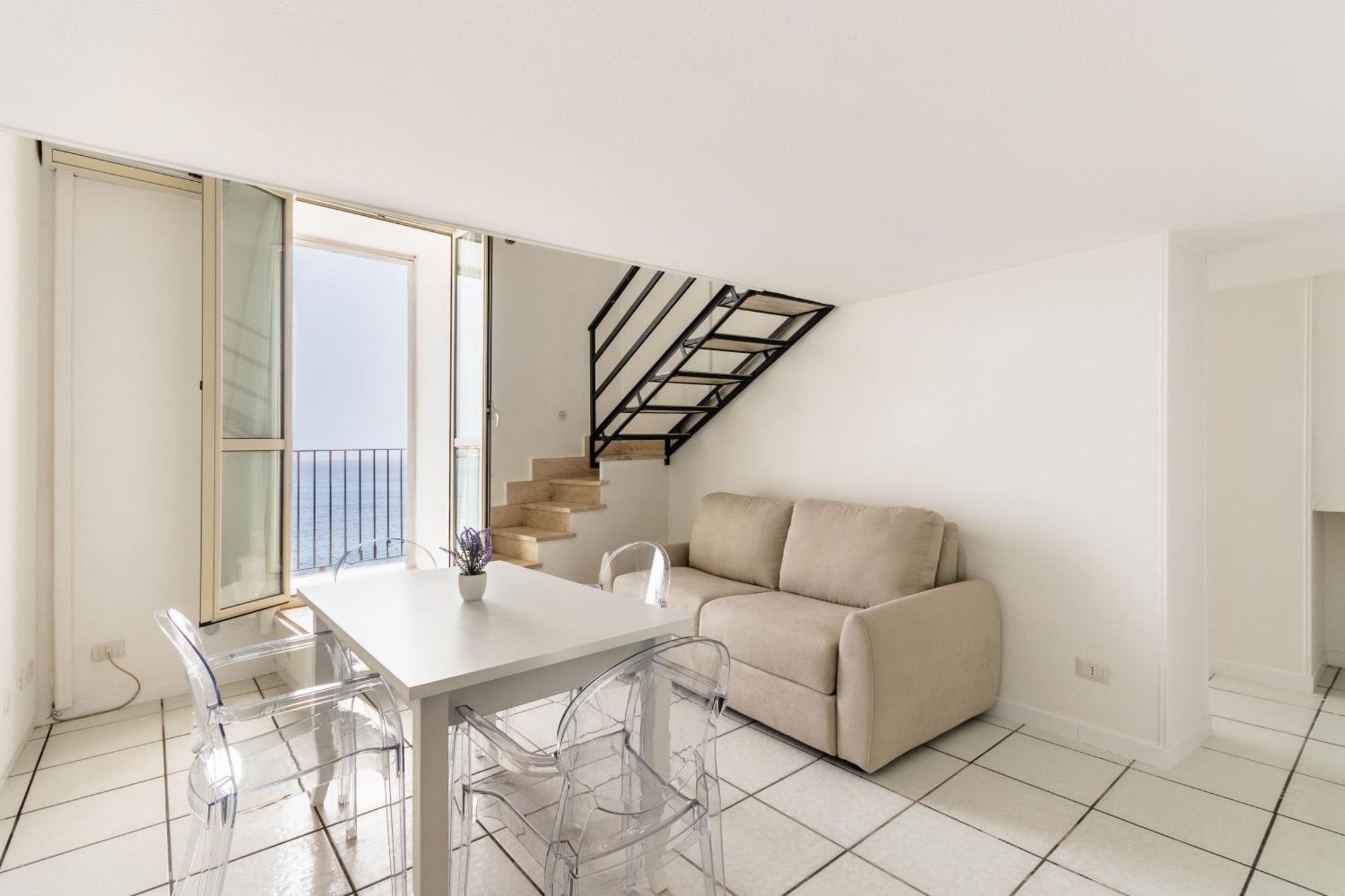 Apartament Fronte Mare & Views