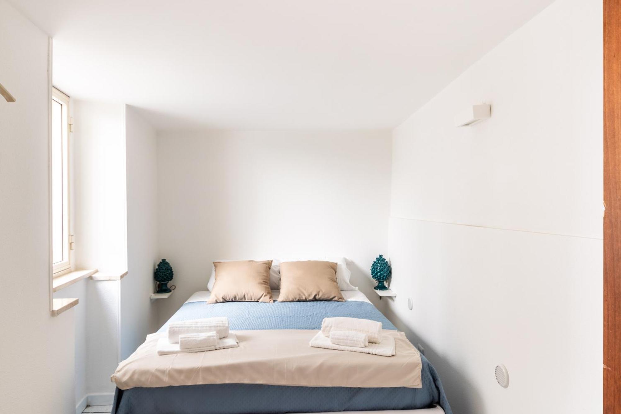 Fronte Mare & Views Apartament *